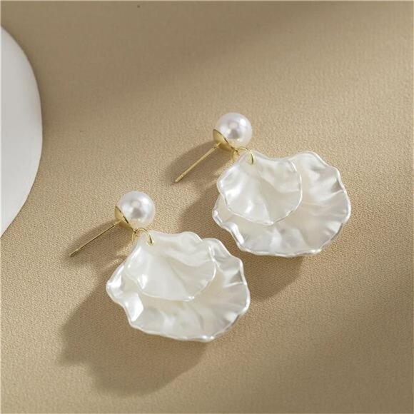 Cowrie Shell Pearl Earrings | Ocean-Inspired Acrylic Dangle Drops - Picture 4 of 4